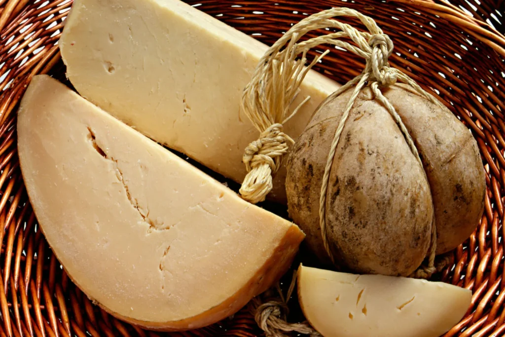 Provolone del Monaco